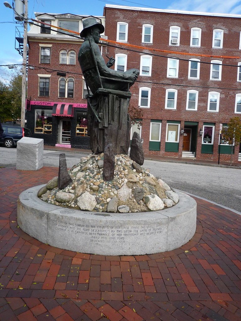 John Ford Statue photo