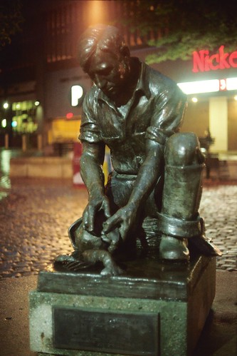 Maine Lobsterman statue photo